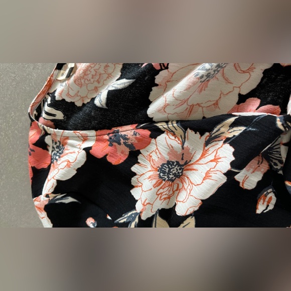 Roxy cropped floral tie top, XS - Picture 6 of 10